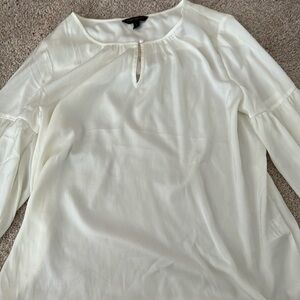 Banana Republic Women’s Long Sleeve Off White Shirt